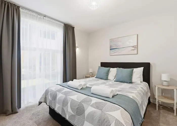 Kowhai Views - Stylish & Modern In Great Location